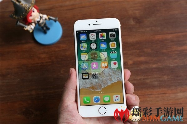 iPhone 8 SIM卡安装教程：新手必看，轻松上手